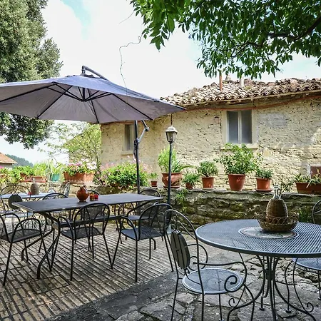 In Monte Santa Maria With Pool Vakantiehuis Monte Santa Maria Tiberina